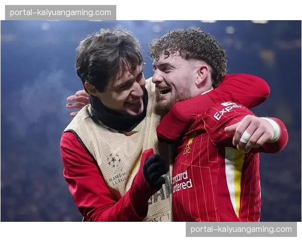 评论：VAR再次成为焦点，英超裁判的判罚尺度引发新一轮讨论